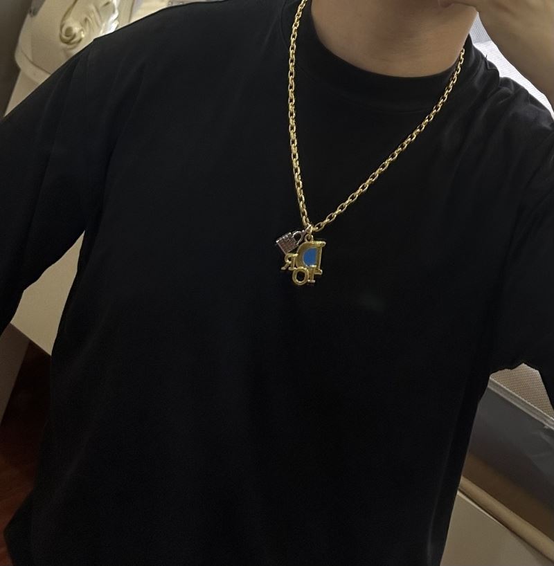 chr1st1an D10r necklaces